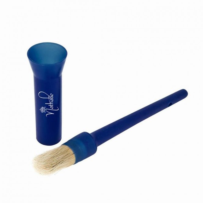 Hovedbilde Nathalie Brush for Hoof Grease